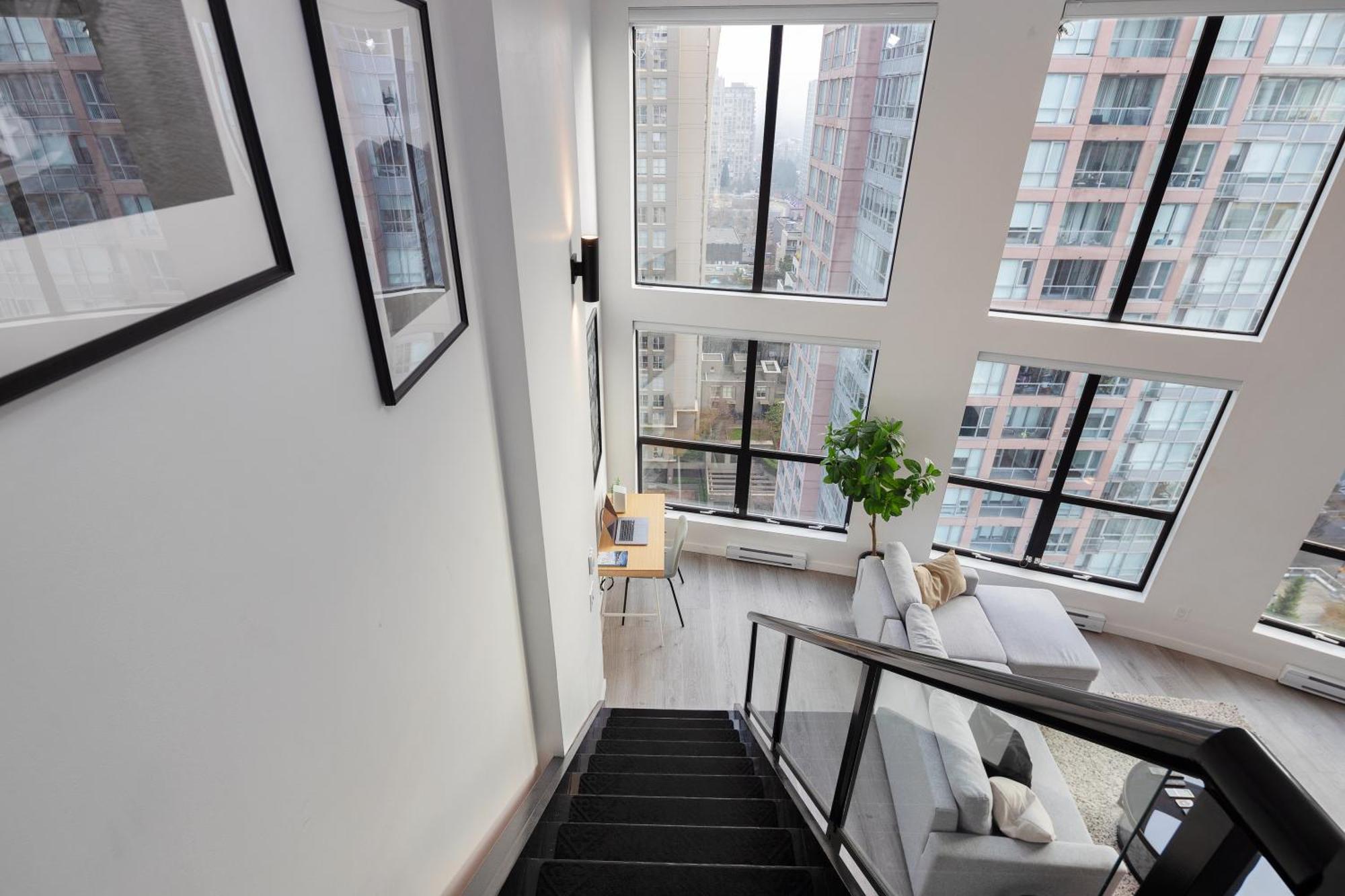 Loft In Entertainment District With Free Underground Parking Apartment Vancouver Exterior photo